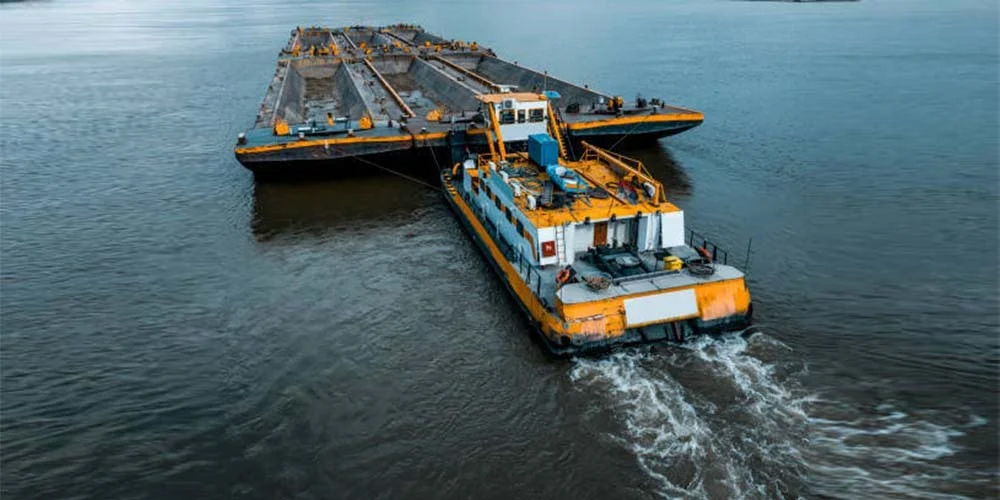 Why Tug and Barge Services Are Ideal for Heavy & Oversized Cargo